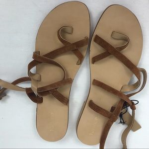 NEW Topshop Suede Strap Low Gladiator Sandal Sz 9